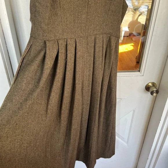 Women’s M/L Brown black handmade Herringbone Wool Sleeveless Button Dress - Picture 4 of 10
